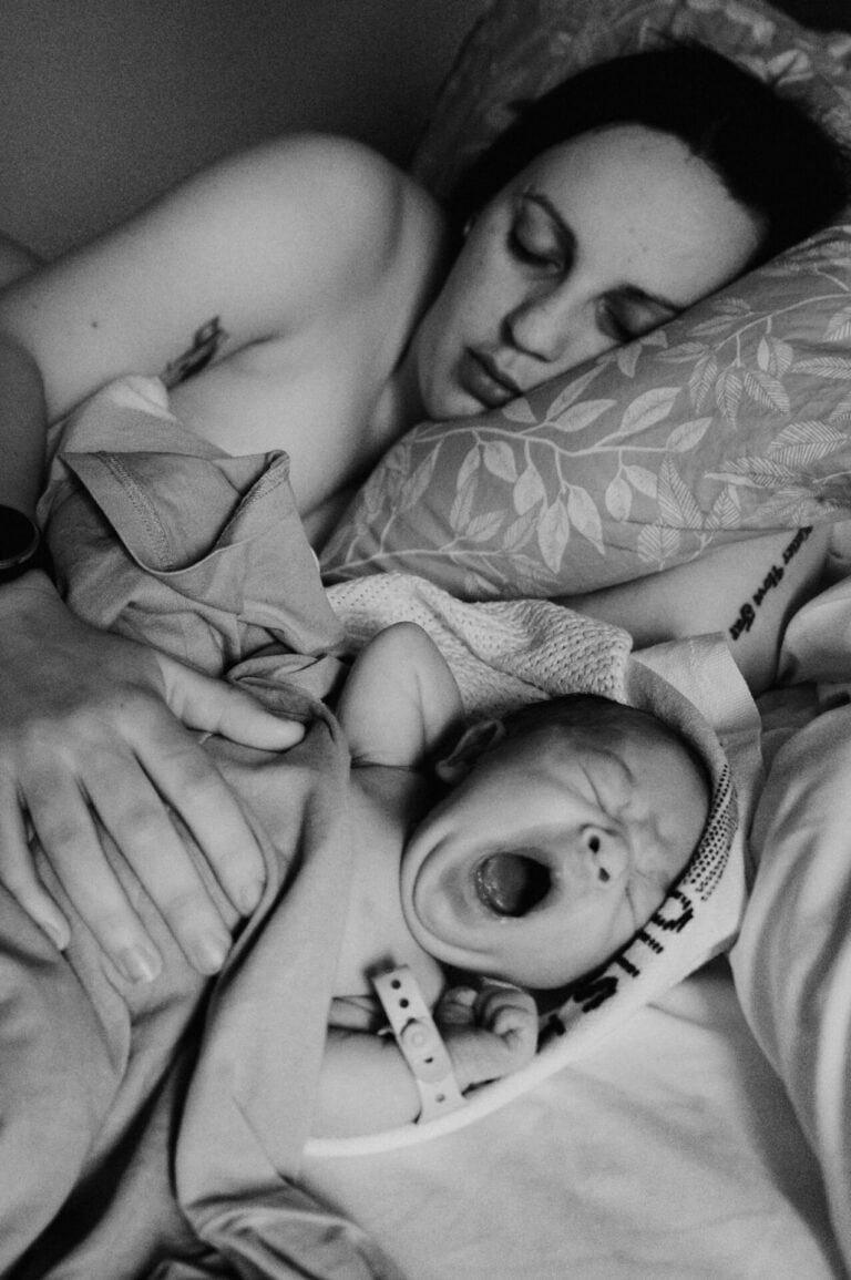 Noah 1 dag gammal baby på barselhotell ABC-ullevål.