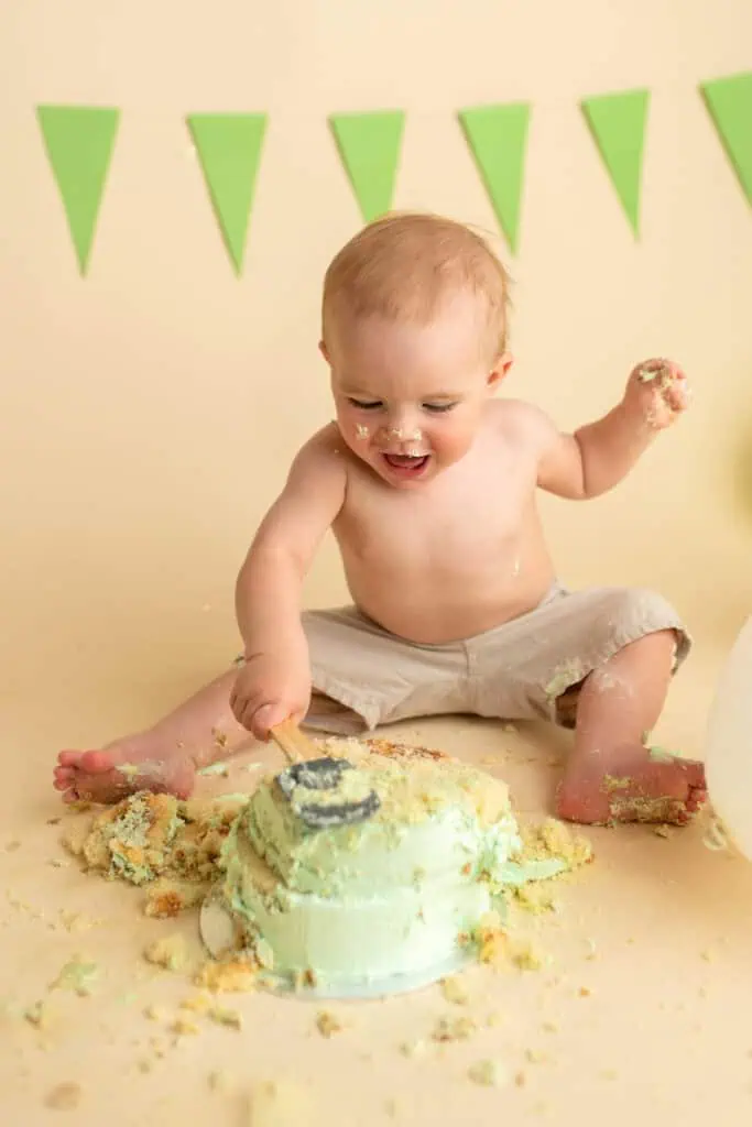smash the cake fotografering grønn kake lillestrøm